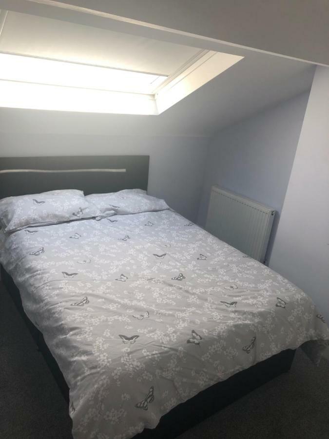 Cheapsleepz 49 Moscow Drive Hotel Liverpool Luaran gambar