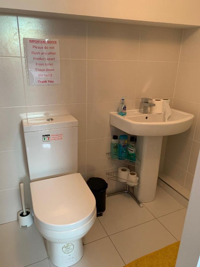 Cheapsleepz 49 Moscow Drive Hotel Liverpool Luaran gambar