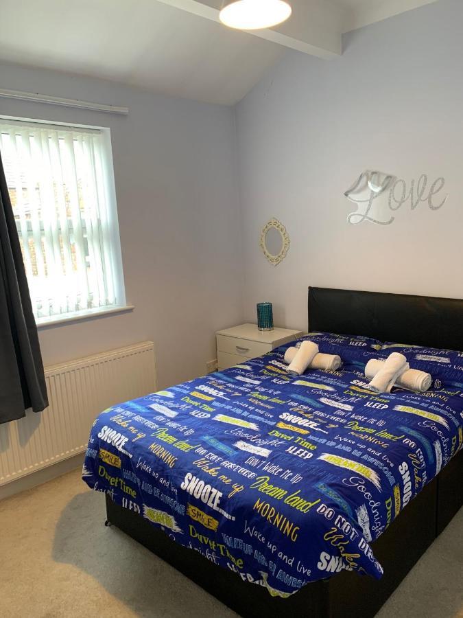 Cheapsleepz 49 Moscow Drive Hotel Liverpool Luaran gambar