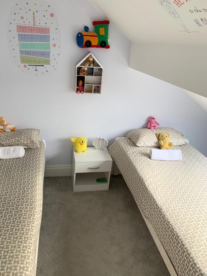 Cheapsleepz 49 Moscow Drive Hotel Liverpool Luaran gambar